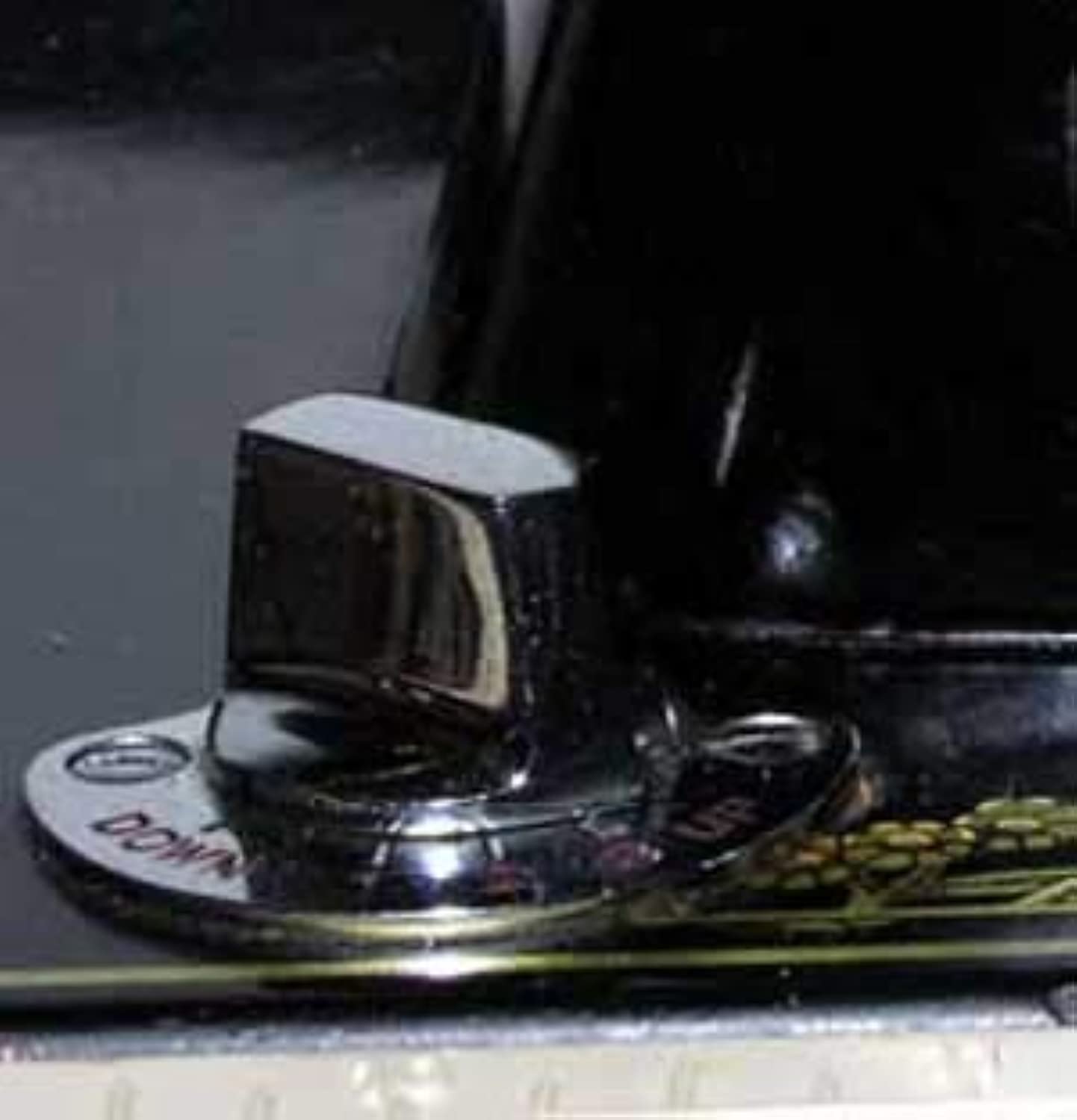 Singer Sewing Machine Black - Handle