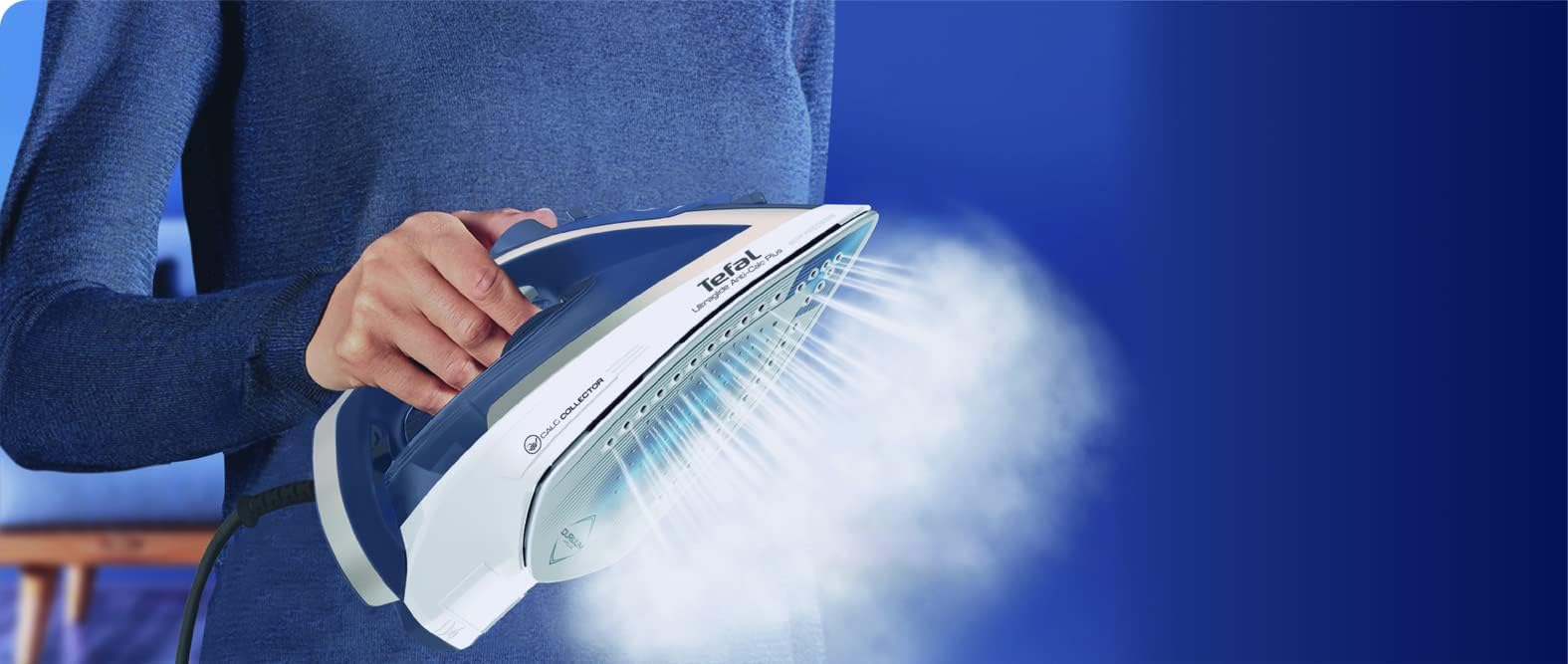 Tefal Ultraglide Anti-Calc Plus Steam Iron, 270 ml, 2800 Watts, Blue/Silver, Plastic/Durilium Airglide, FV5820G0