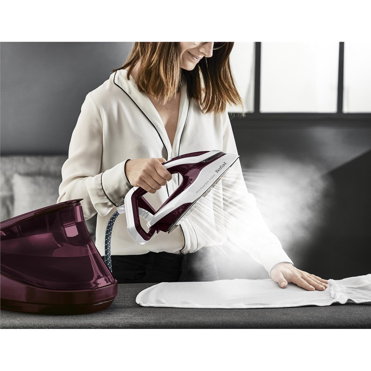Tefal GV9810 Pro Express Vision Steam Iron Station