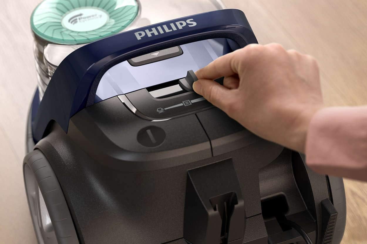 PHILIPS PowerCyclone 7 2000W Bagless PowerPro Active Vacuum Cleaner, FC9570/62, Black/Dark Royal Blue - International Version