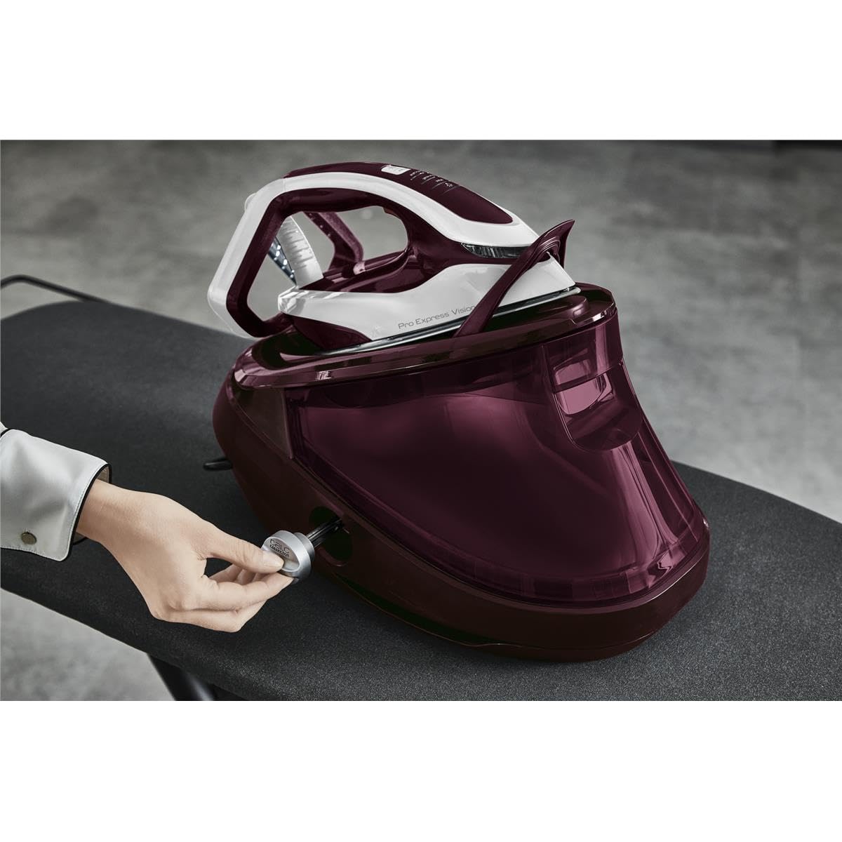 Tefal GV9810 Pro Express Vision Steam Iron Station