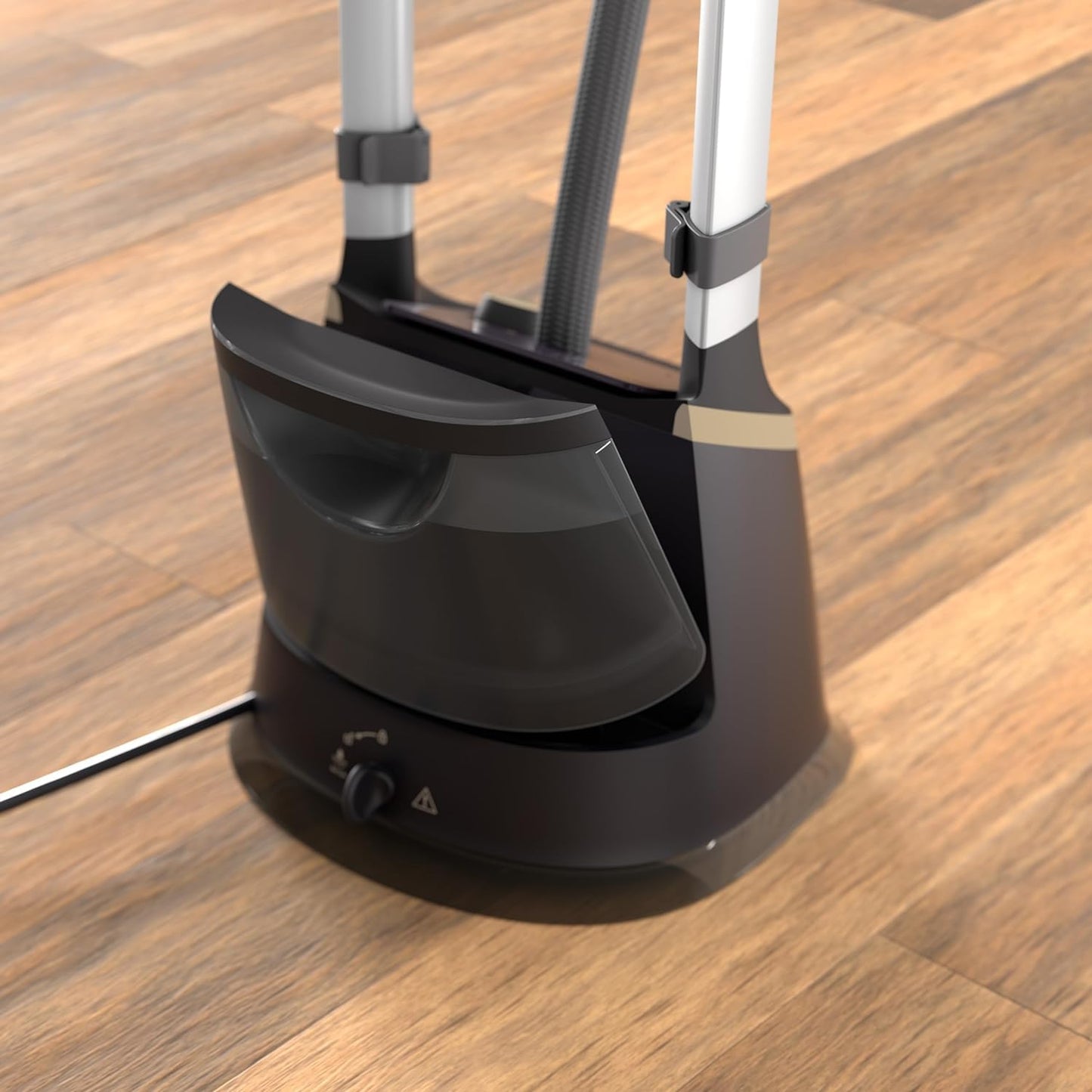 Philips Standing Garment Steamer STE3170/80 – 2000 watts power, MyEssence, Unique tilting style board, 3 steam settings, up to 40 g/min steam output