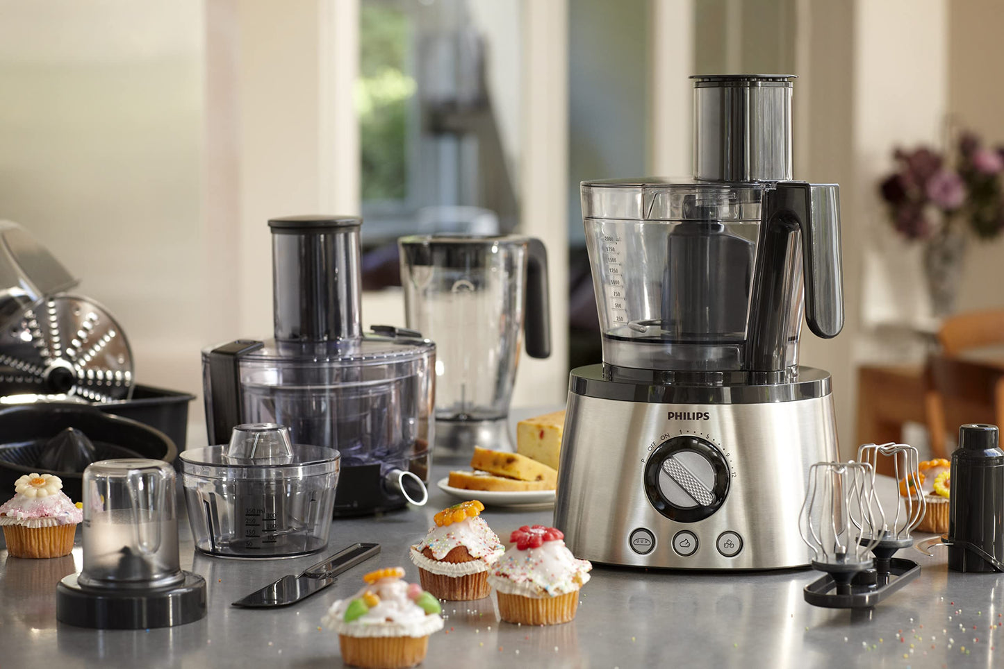 PHILIPS Avance Collection Multi- function Food Processor HR7778/01, 1300W, Compact 4in1 setup, 3.4L bowl with Stainless Steel Disc, 2.2L Blender