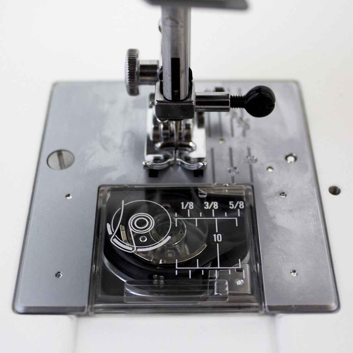 Janome 712T Treadle Sewing Machine