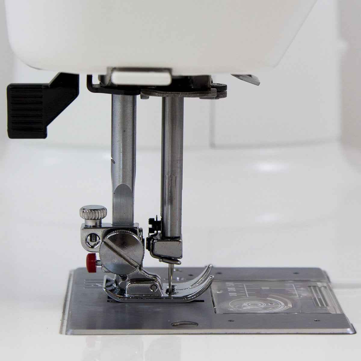 Janome 712T Treadle Sewing Machine